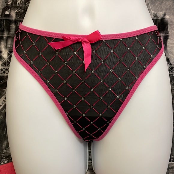 Pink/Black Bra Set - Picture 6 of 16